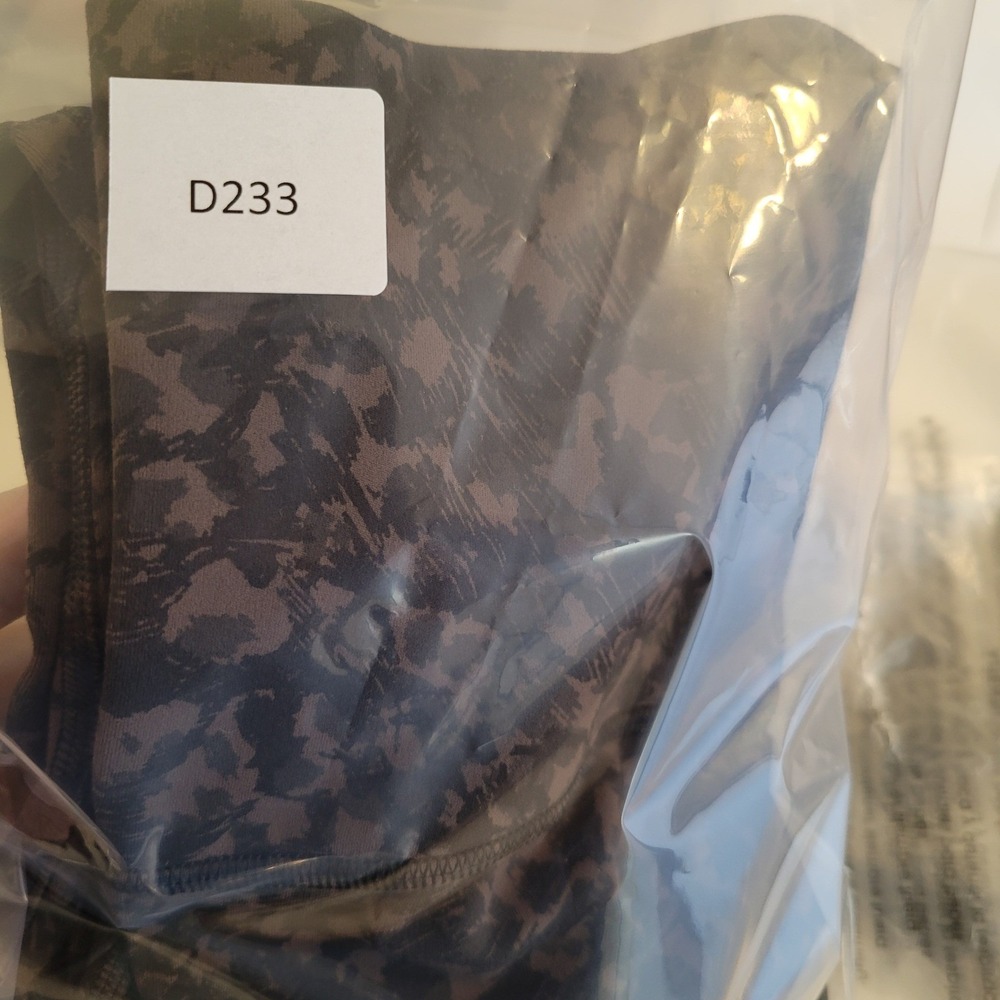 Lululemon Womens Align High Rise Leopard Leggings Pants Women Size 2 Brown Yoga - Picture 9 of 9